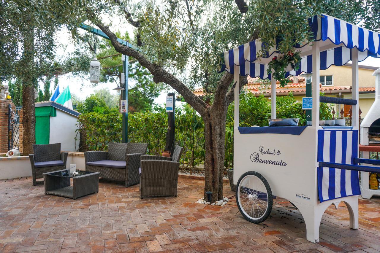 Aparthotel Blue Marlin Vacanze Marina di Camerota Exterior foto