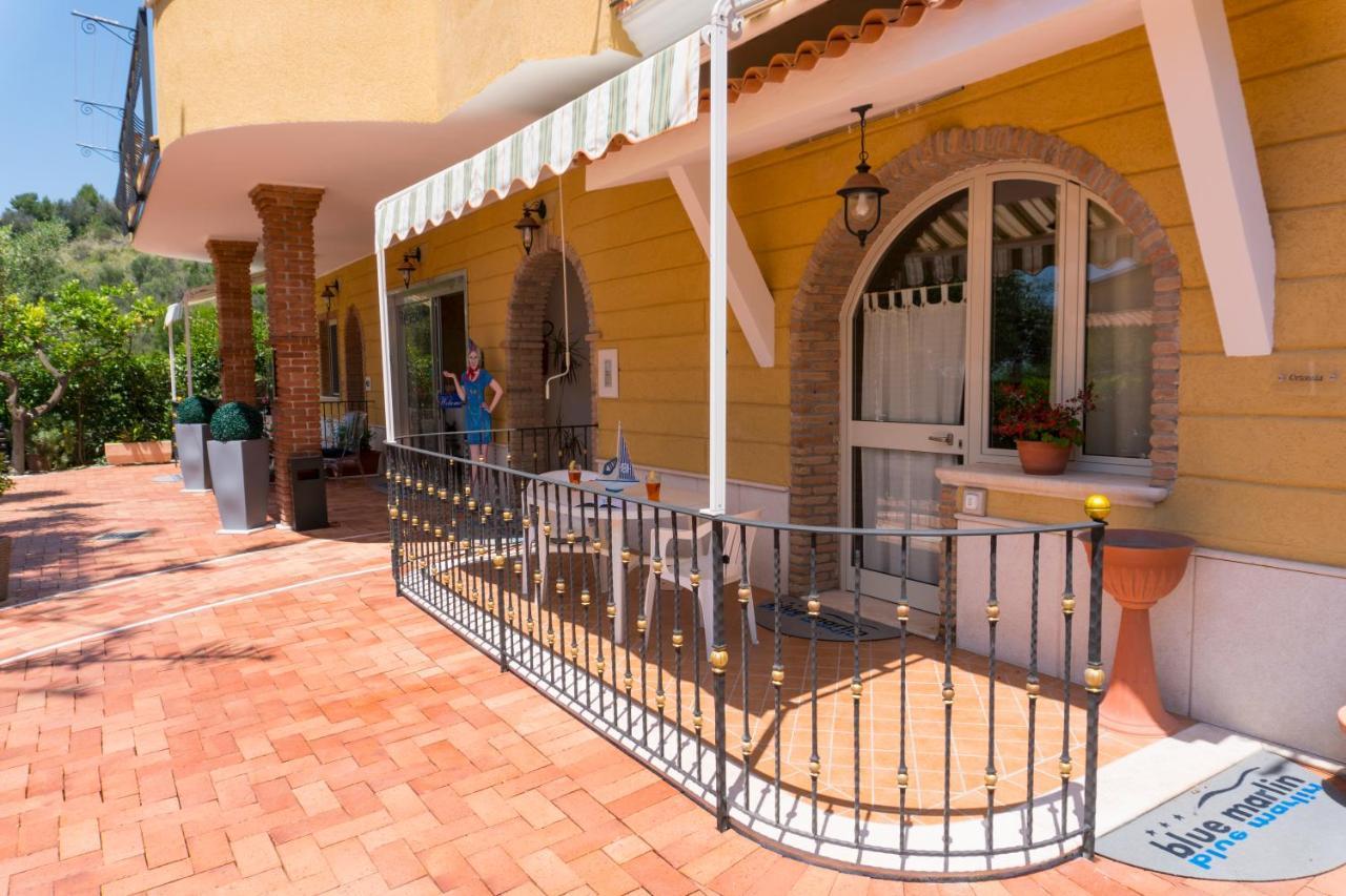 Aparthotel Blue Marlin Vacanze Marina di Camerota Exterior foto