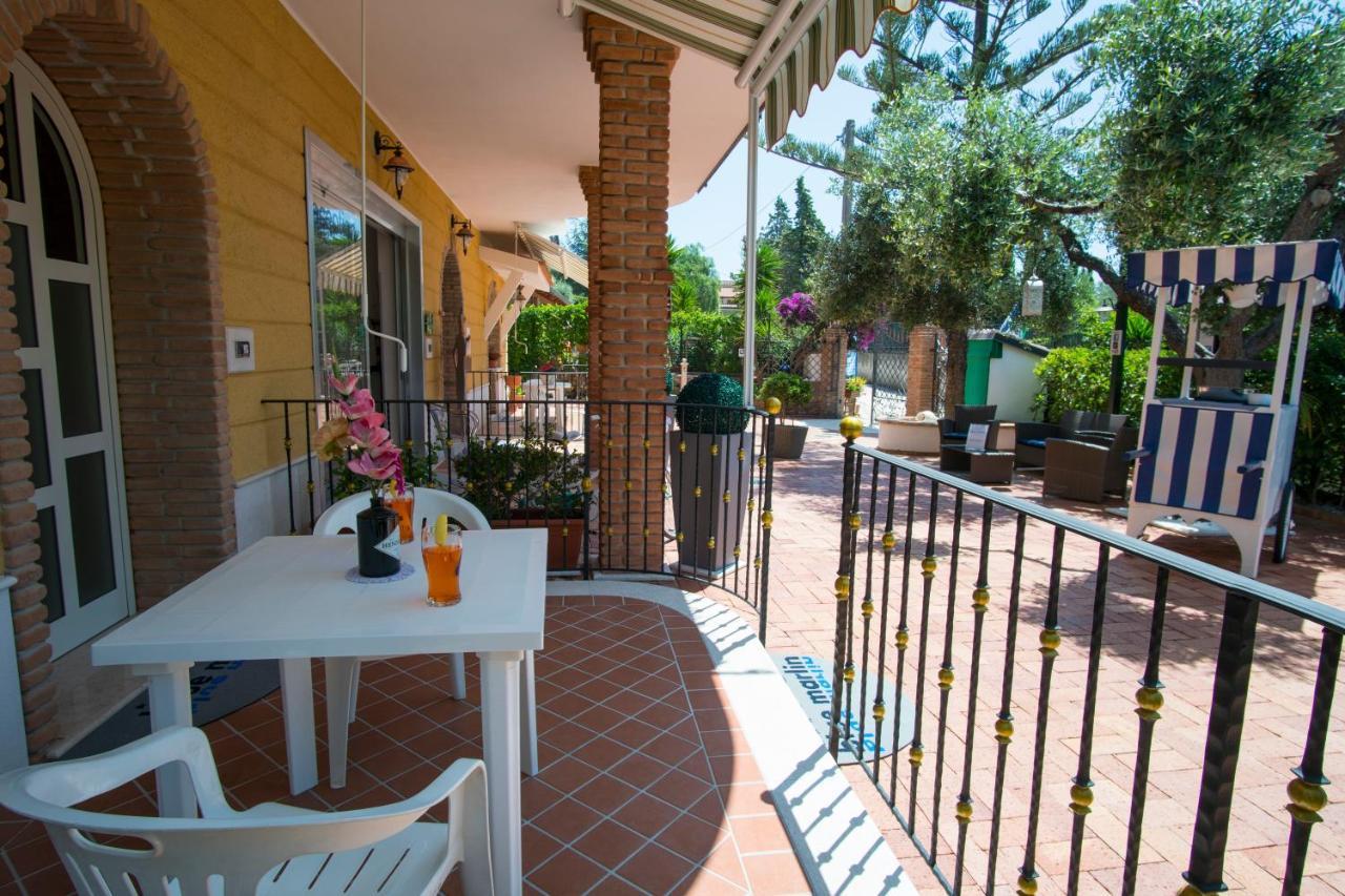 Aparthotel Blue Marlin Vacanze Marina di Camerota Exterior foto
