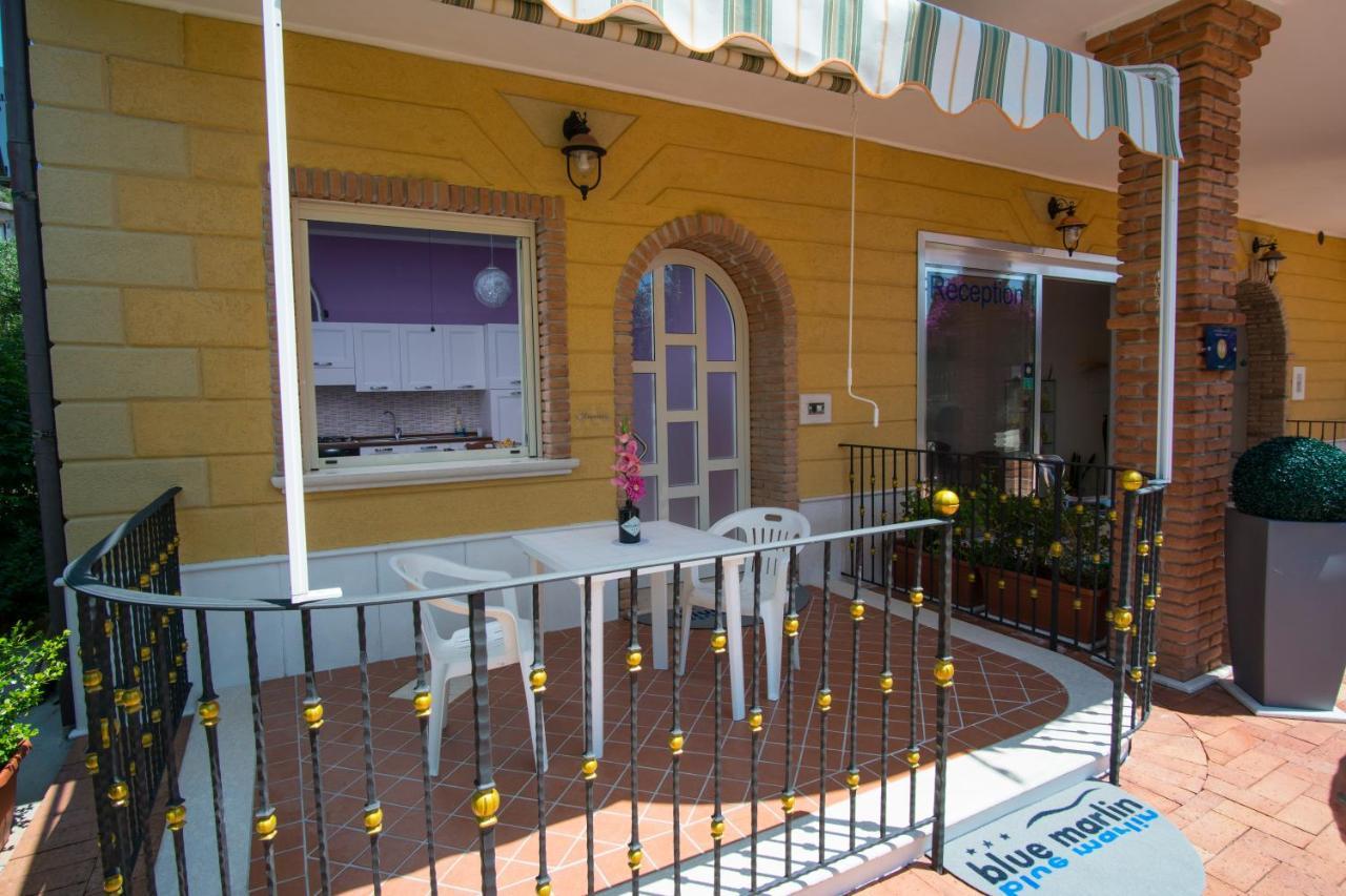 Aparthotel Blue Marlin Vacanze Marina di Camerota Exterior foto